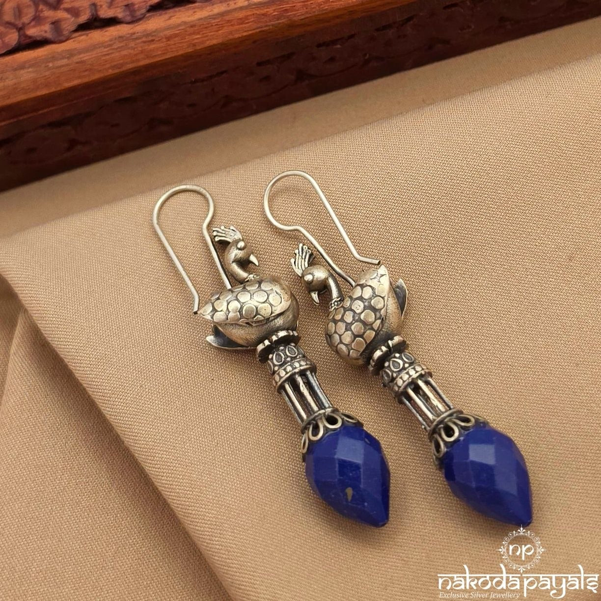 Exquisite Peacock Hangings (H1728)