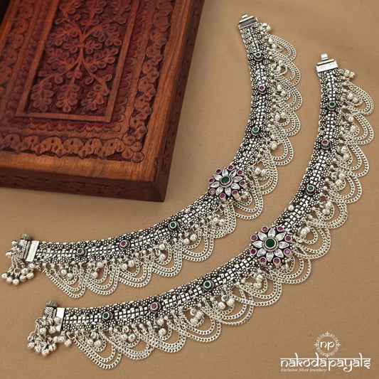 Mesmerizing Floral Ball Drop Anklet (A7123)
