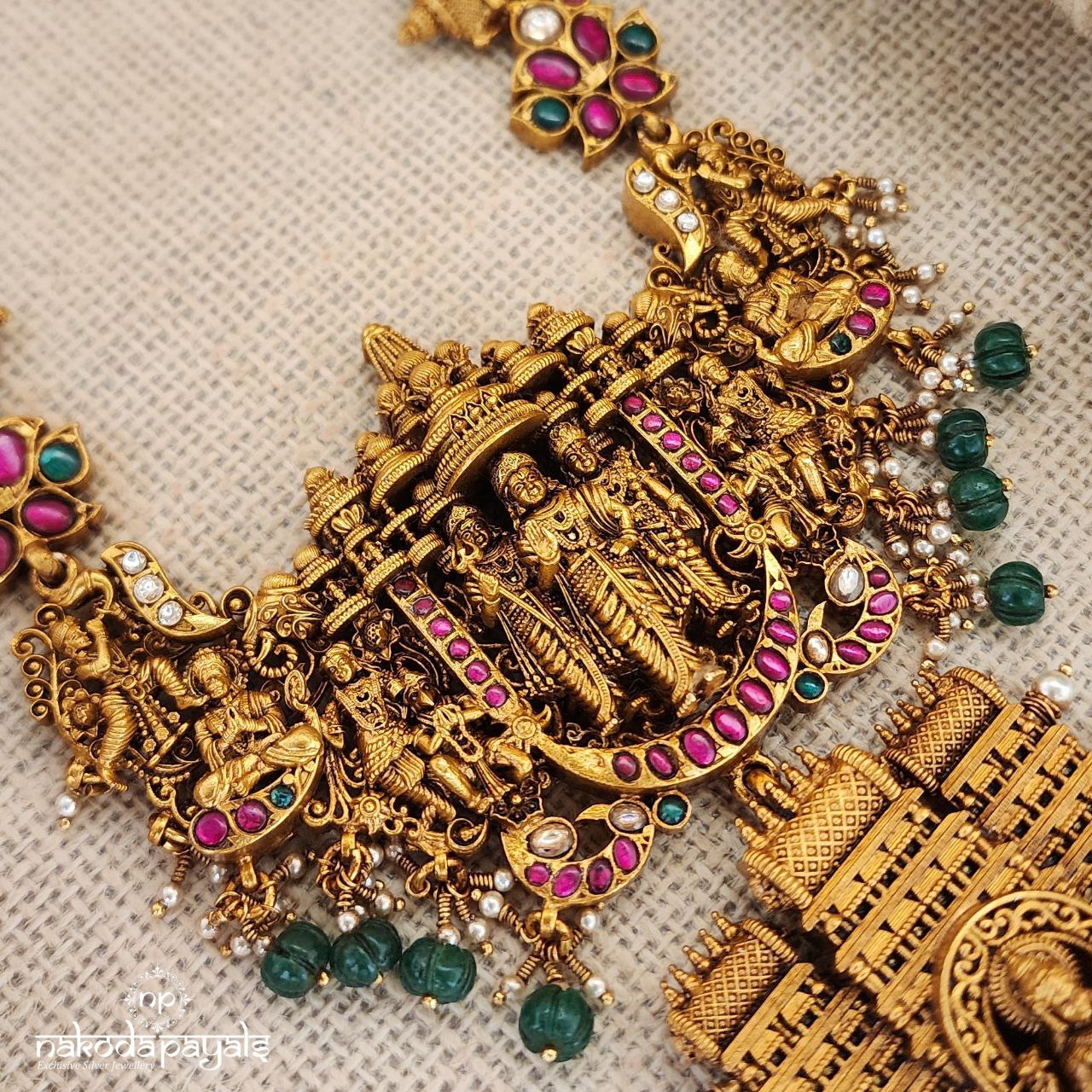 Lakshmi Embrace 3D Neckpiece (Gn8294)