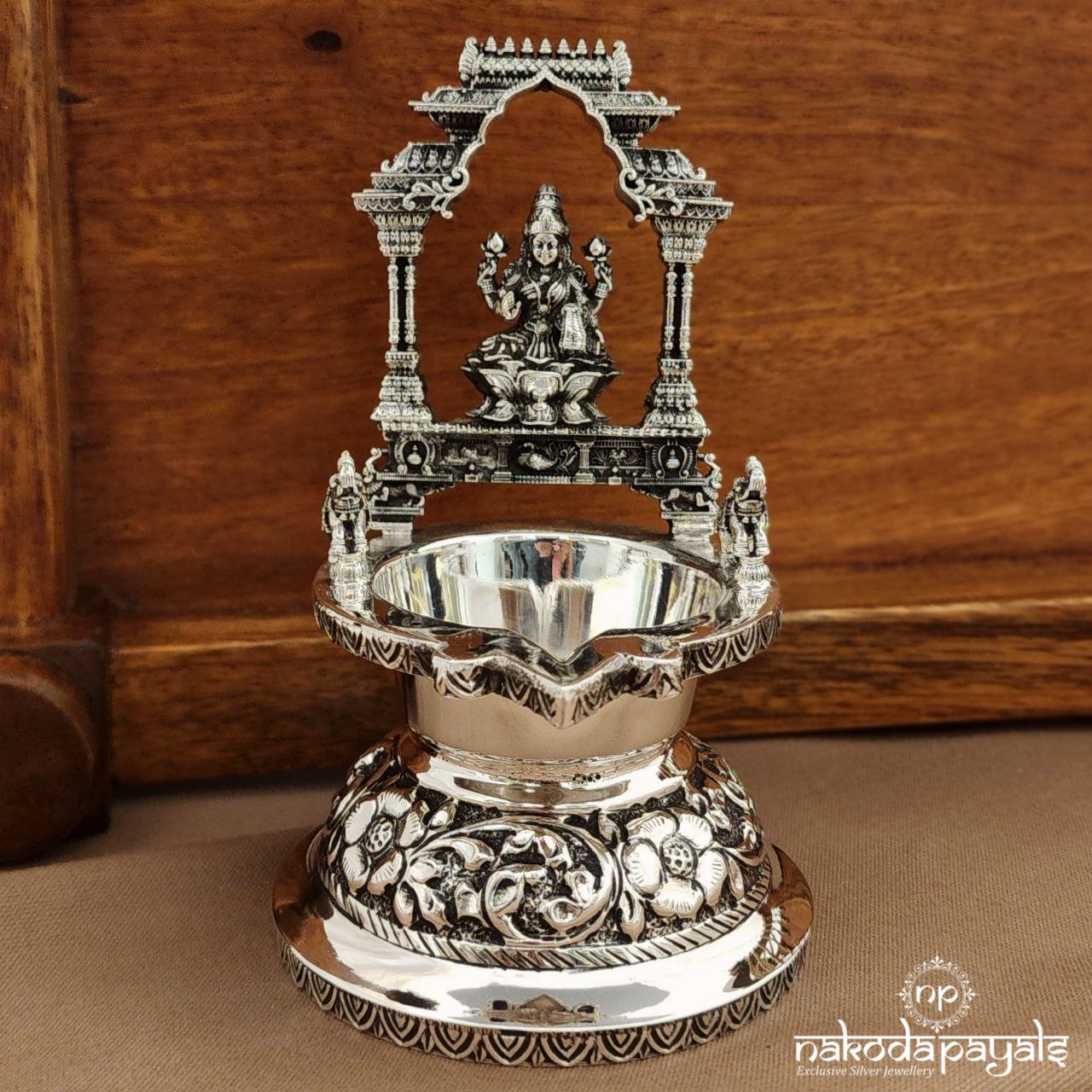 Carved Floral Oxidised Kamakshi Deepam (Aa2506)