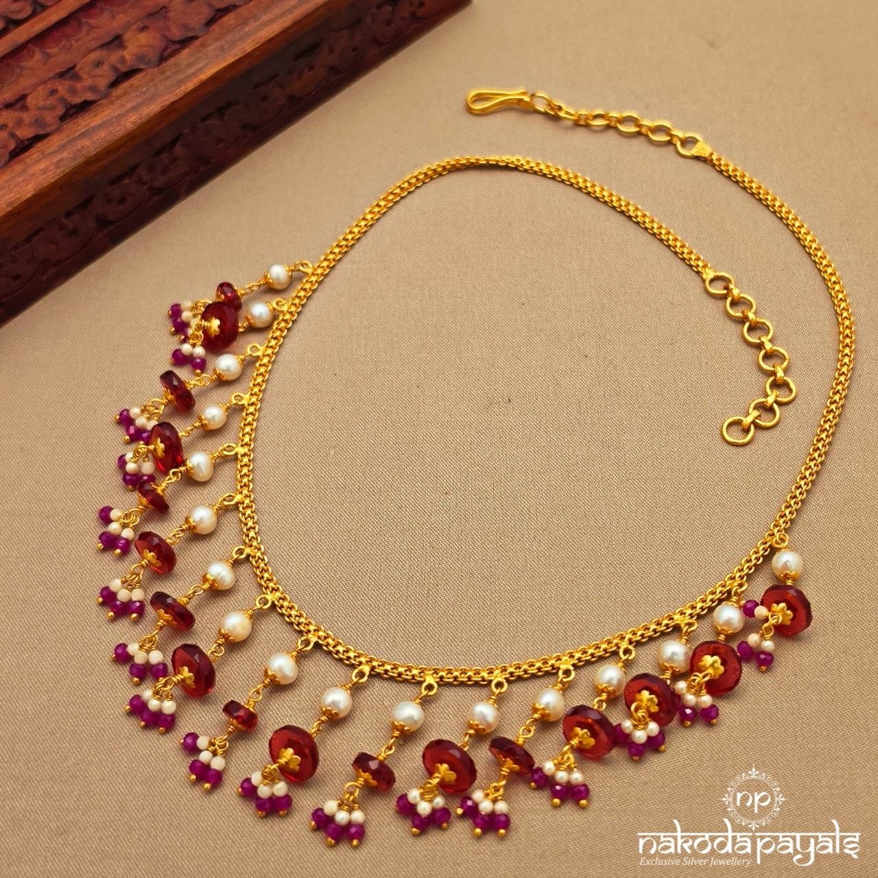 Jingle Red Drop Pearly Neckpiece (Gn10259)