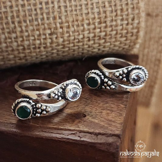 Green & White Toerings (T4318)