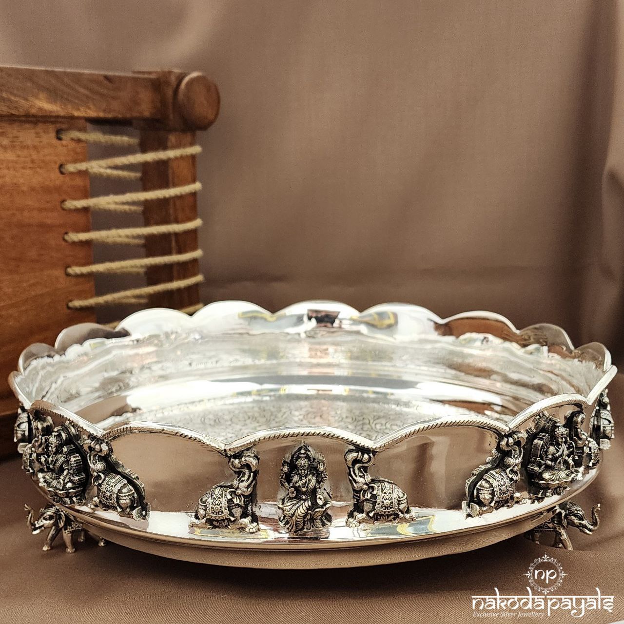 Gaja Lakshmi Chitai Plate (Aa2260)