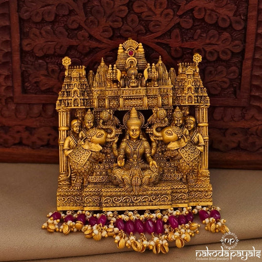 Exquisite Pearly Lakshmi Pendant (Gp2272)