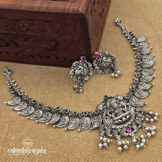 Lakshmi Kemp Neckpiece Wuth Earrings (N11998)
