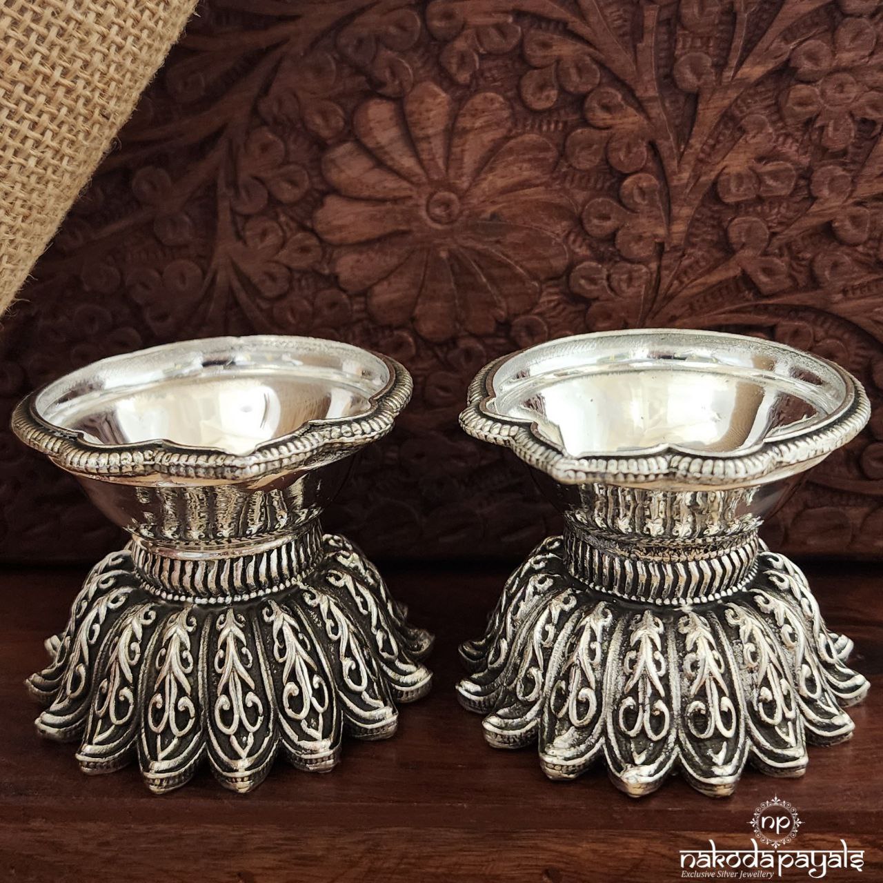 Ek Mukhi Designer Deepa Pair (Aa1465)