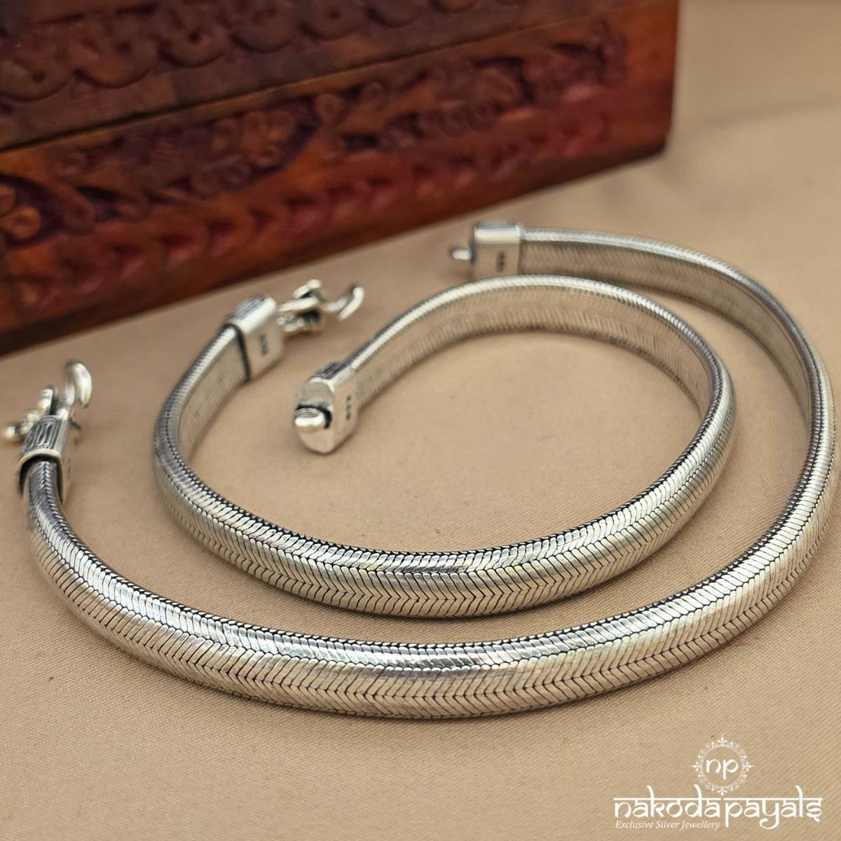 Thick Half Round Hyderabadi Anklets 11 inch (A7141)