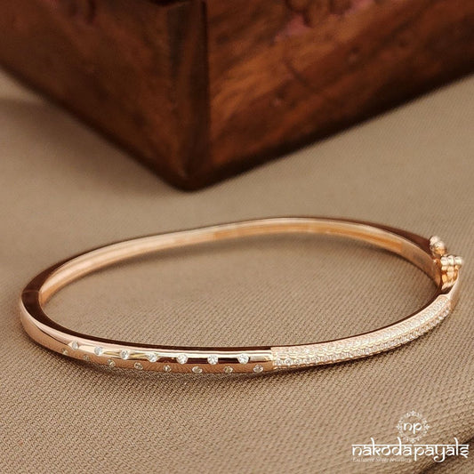 Glittering White  Kada (St3798)