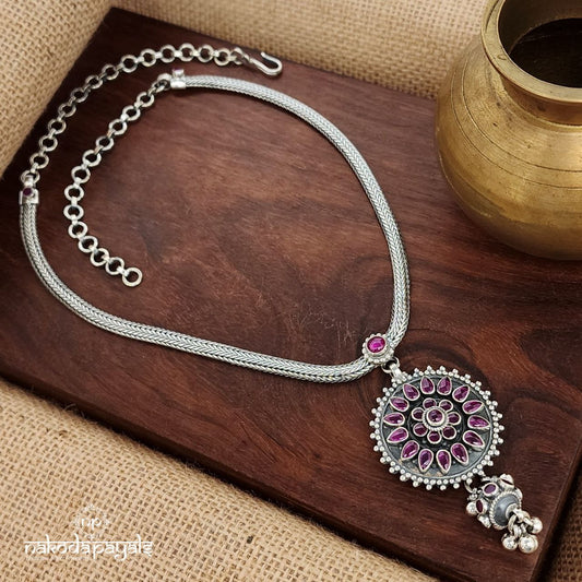 Circular Pink Neckpiece (N10961)