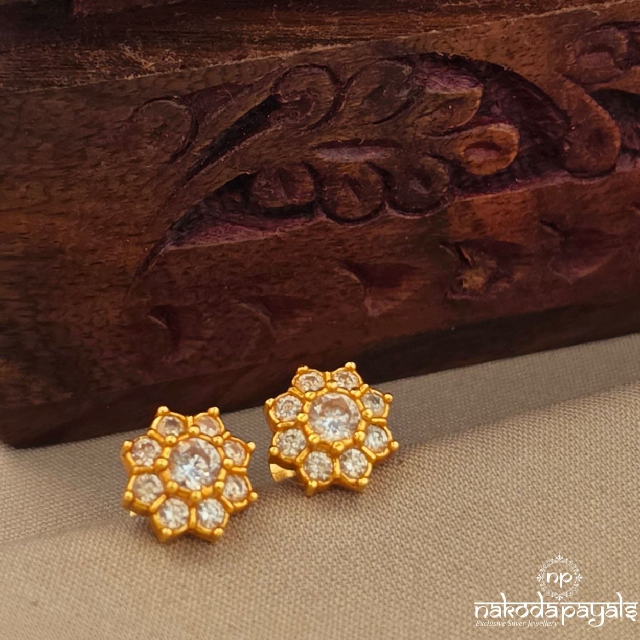 Cutsy Earring (Ge11242)