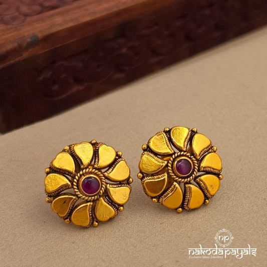 Hearty Pink Studs (Ge10908)