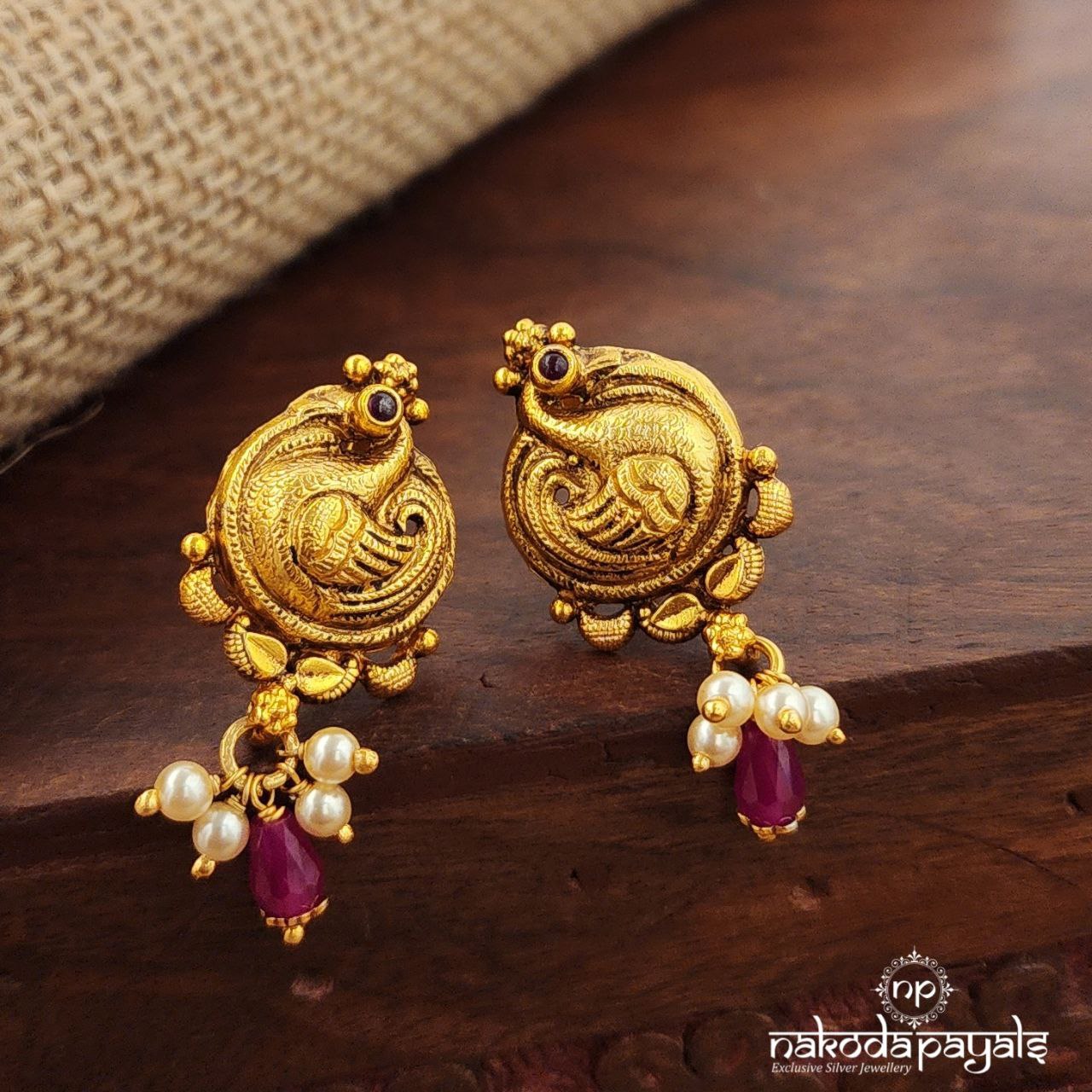 Peacock Pink Drop  Studs (Ge10196)
