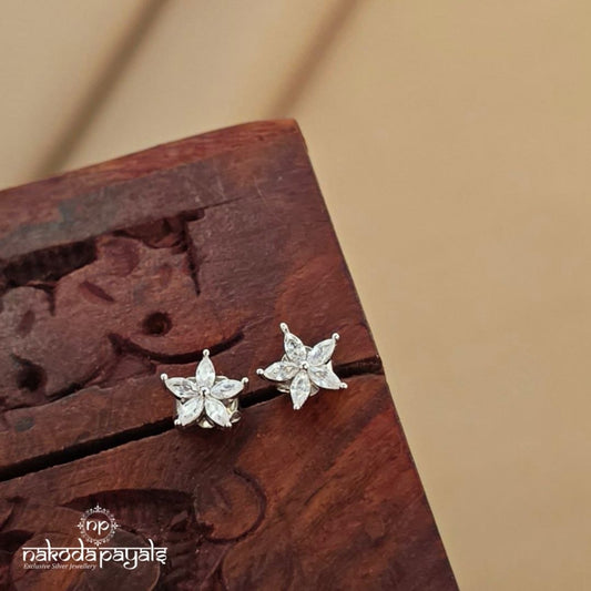 Floral White Studs (St3945)