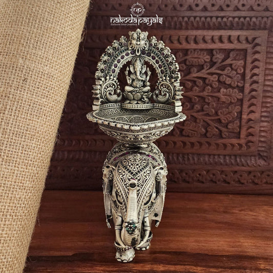 Ganesha Kemp Deepa (Aa1978)