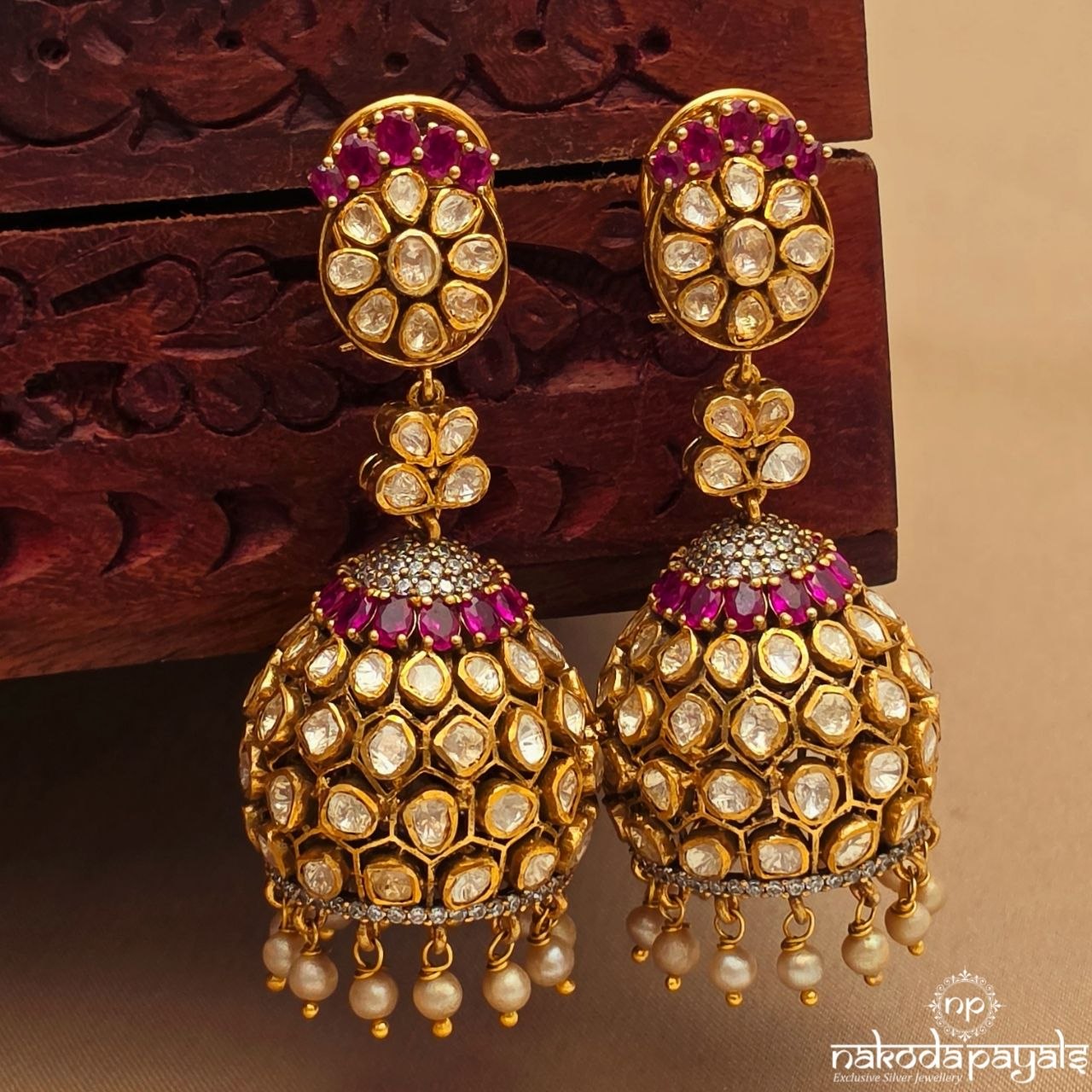 Cute Moissanite Floral Jhumka (Ge11012)