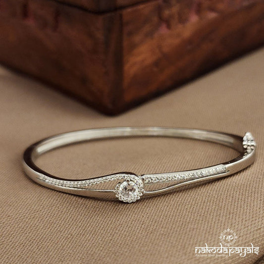 White CZ  Kada (St3786)