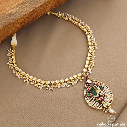 Kundan Pearled Neckpiece (Gn9404)