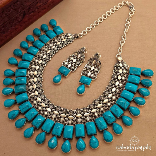Exemplary Turquoise Neckpiece With Earrings (N11745)