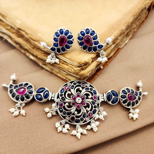 Circular Choker With Earring (N11681)