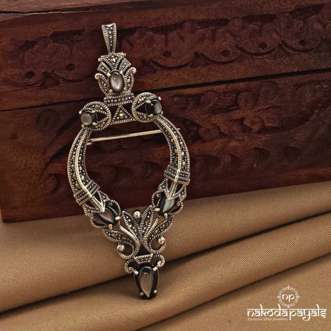 Elegant Marcasite Brooch (St4033)