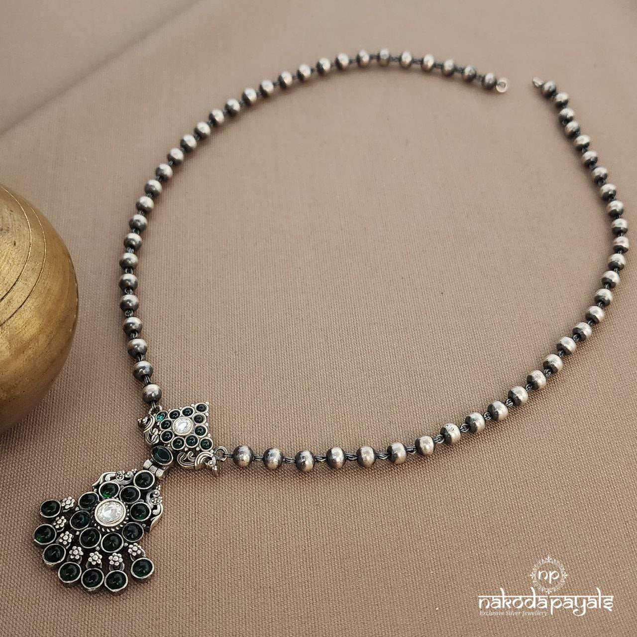 Green Drop Ball Neckpiece  (N11229)