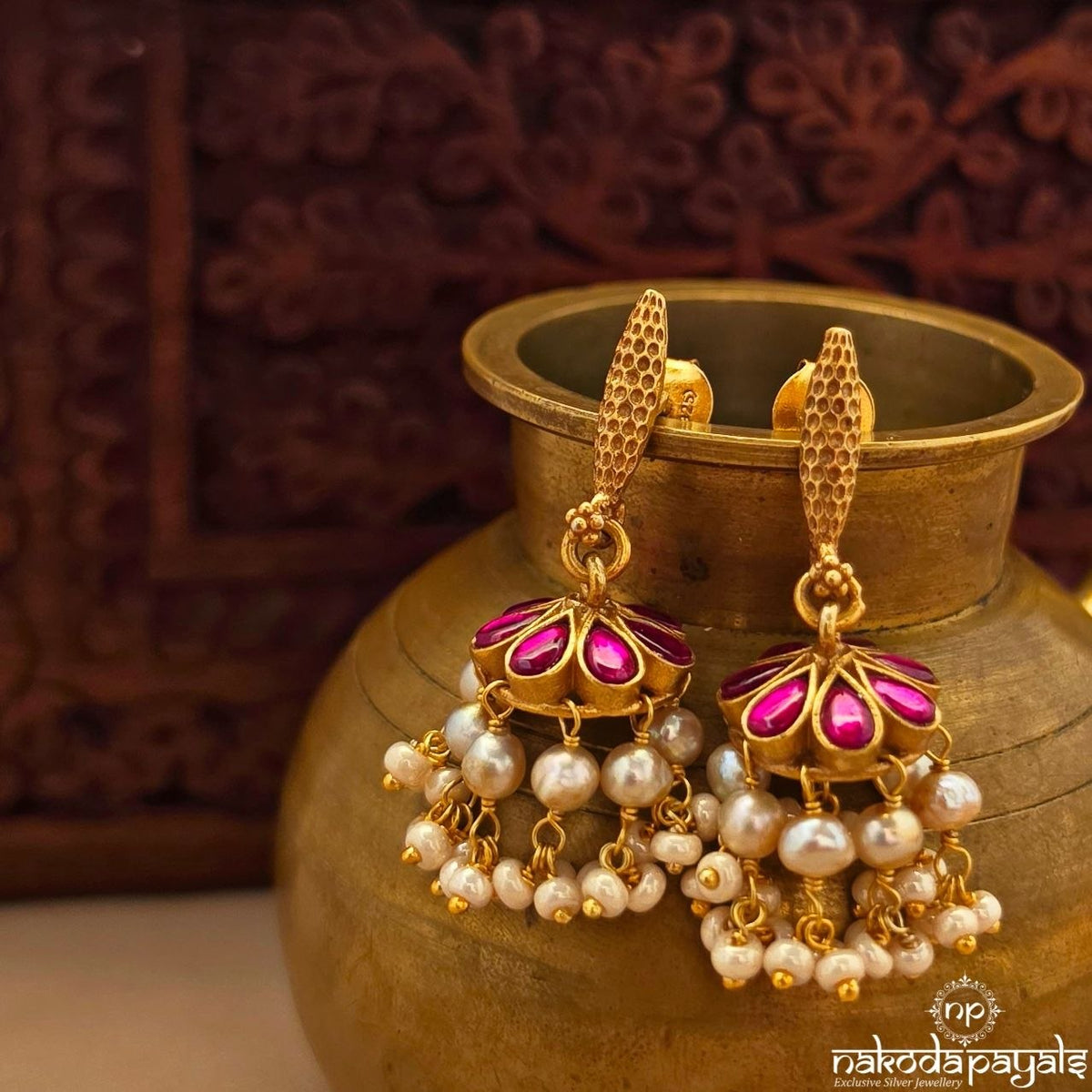 Pink Floral Pearly Jhumka (Ge11308)