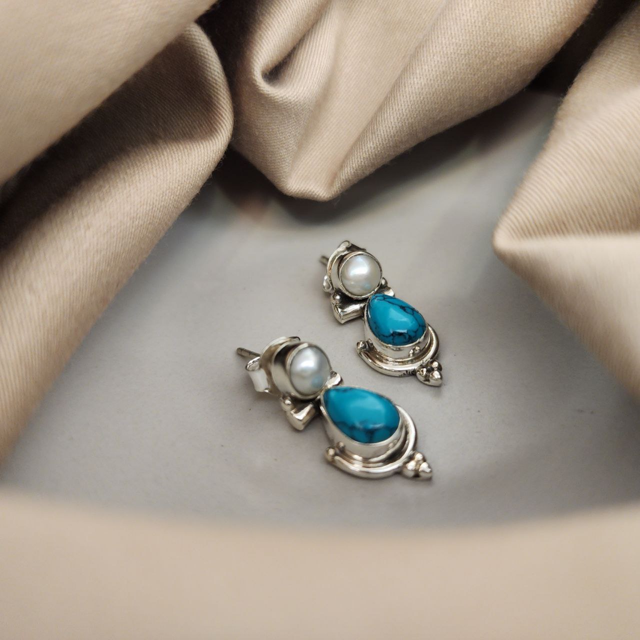 Pearled Hangings (H2116-122)