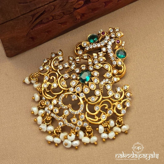 Mesmerizing Peacock Pendant (Gp2613)