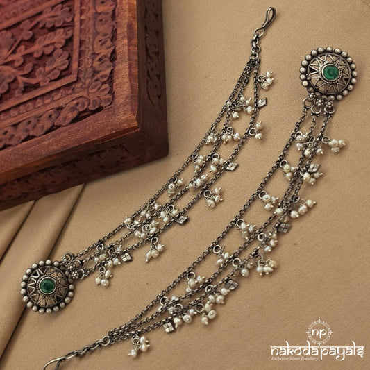 Green Stud With Maati (M0475)