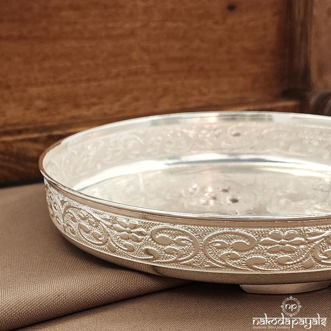 Floral Plate"6.5  inch Diameter" (Aa2521)