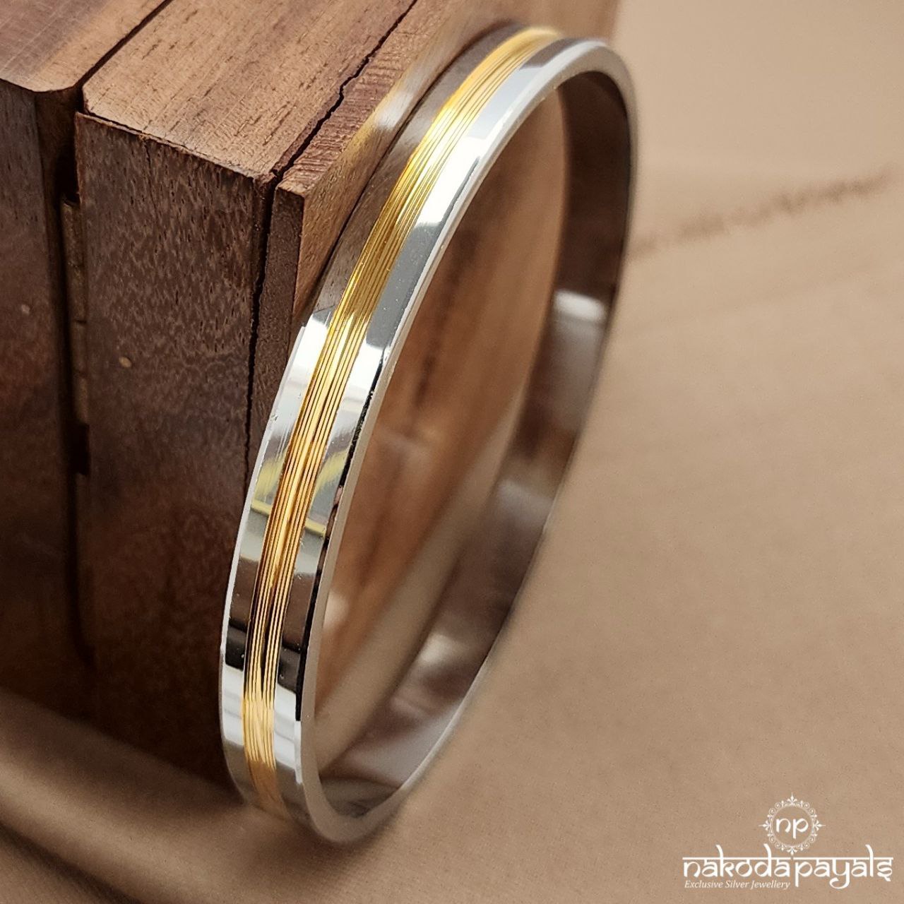 Elegant Single Men's Kada (Mc1026-29)