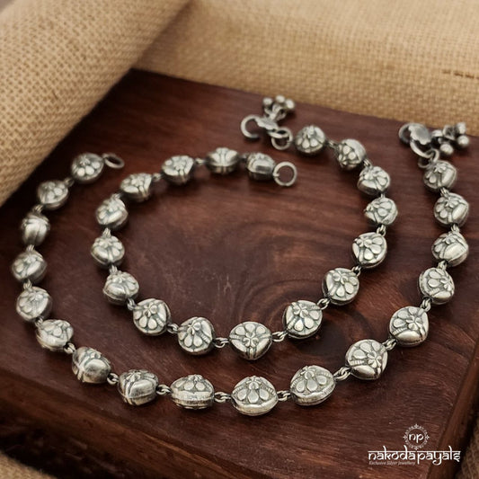 Triangular Linked  Ball Anklets (A6446)