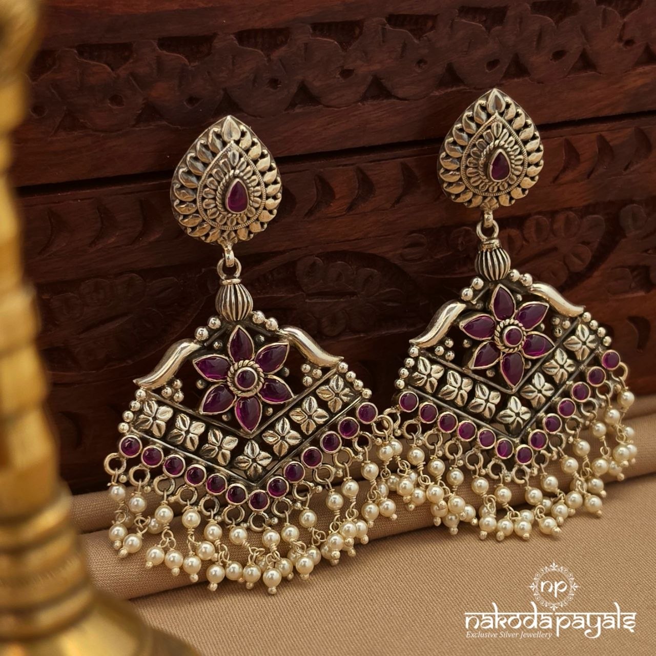 Red Pearl Floral Chandbali (C4089)