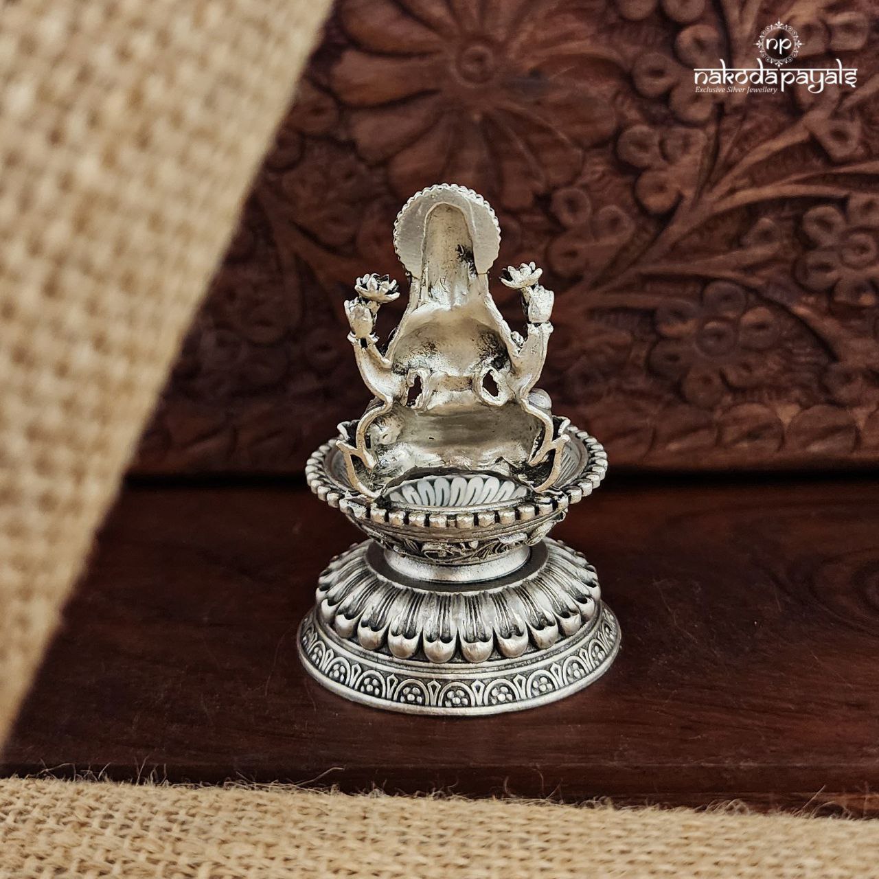 Lakshmi Deepam (Aa1764)