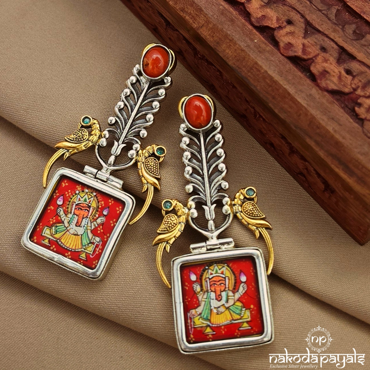 Painted Ganesha Coral Neckpiece (C4108)