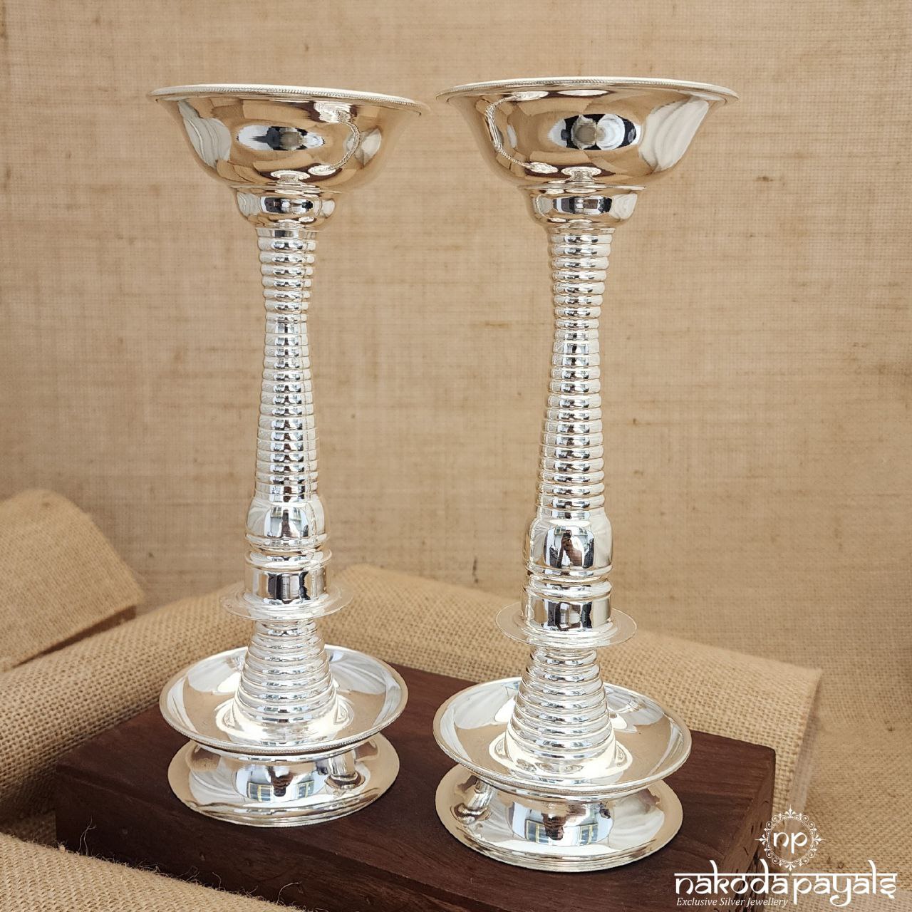 Classic Deepam Pair (Aa1399)