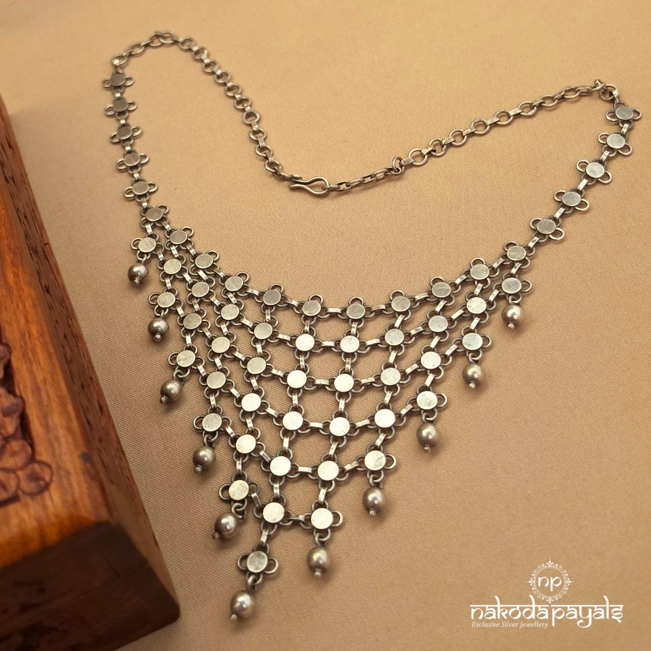 Exclusive Floral Ball Drops Neckpiece (N12064)