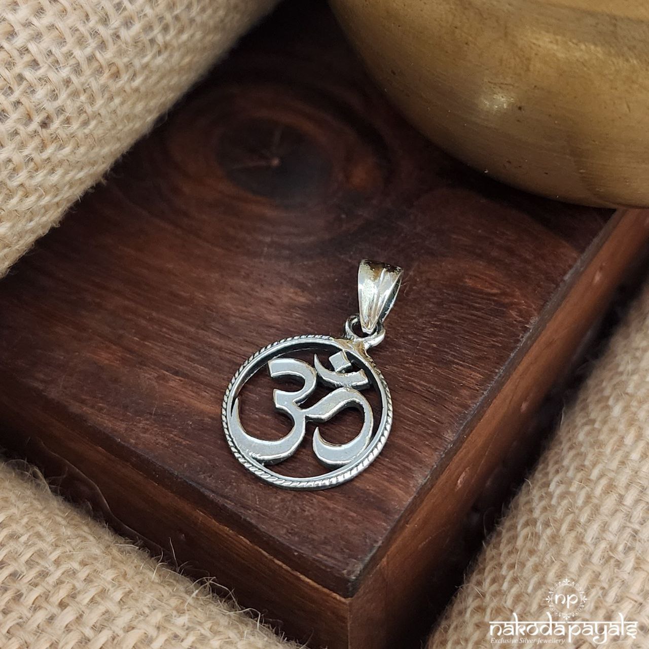 Om Pendant (P2428)