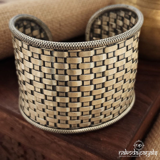 Chitai Work Broad Cuff Kada (K5128)