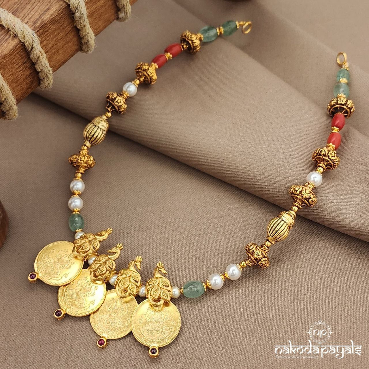 Coral Traditional Lakshmi Kasu Neckpiece (Gn9295)