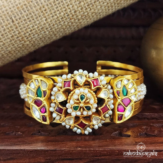 Kundan Pearled Kada (Gk3069)