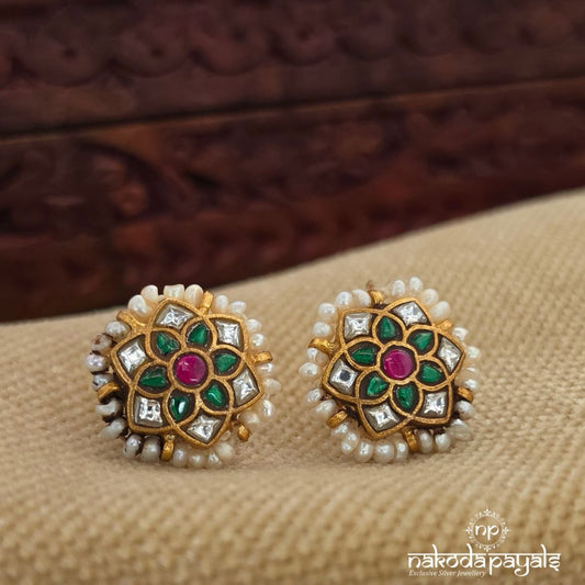 Pearl Floral Studs (Ge11090)