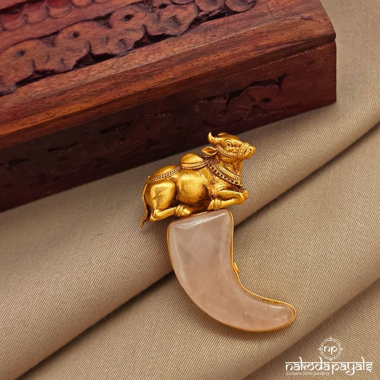 Small Nandi Pendant (Gp2249)