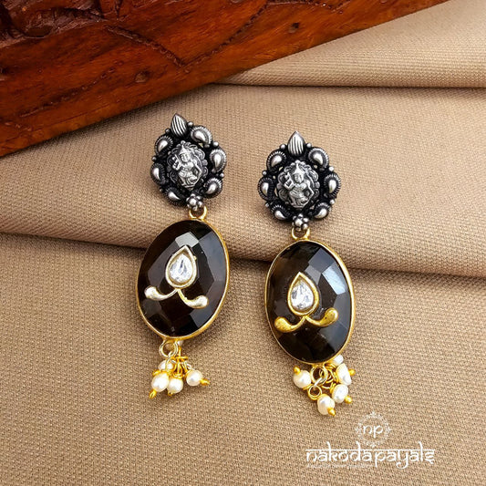 Black Kundan Earrings (C3874)