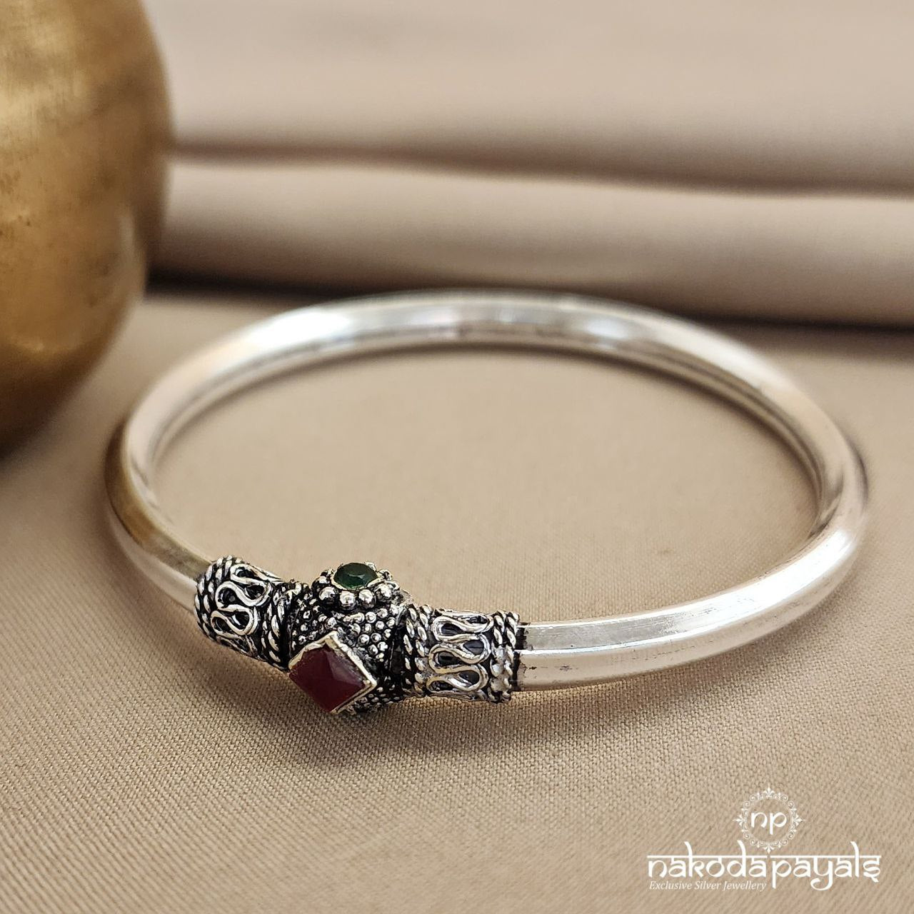 Squarish Red Openable Single Kada (K5046)