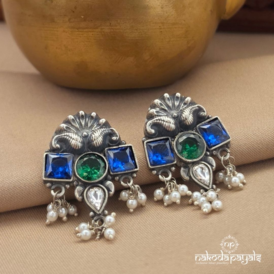 Squarish Pearly Studs (S4269)