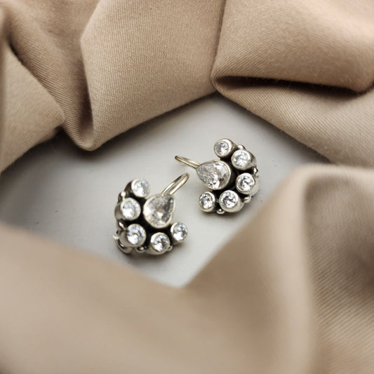 Drop  Hangings (H2210)