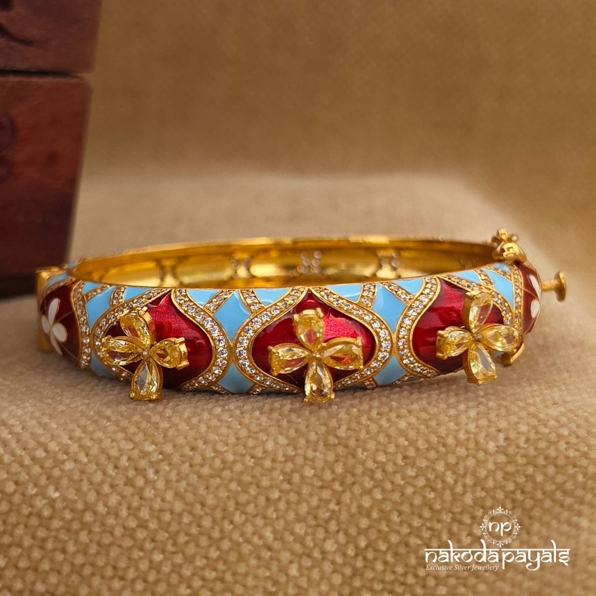 Exclusive Bluish Floral Openable Kada (Gk3372)