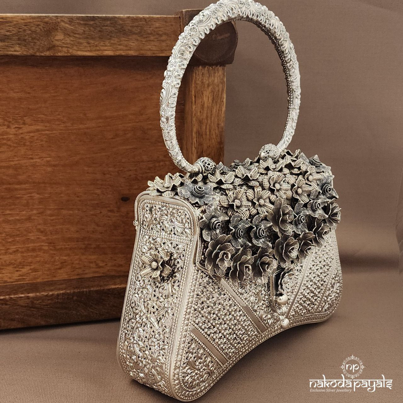 Empress Blossom Purse (Esa325)