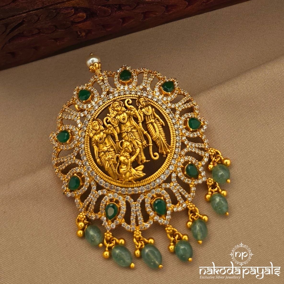 Ram Darbaar Pendant (Gp2571)